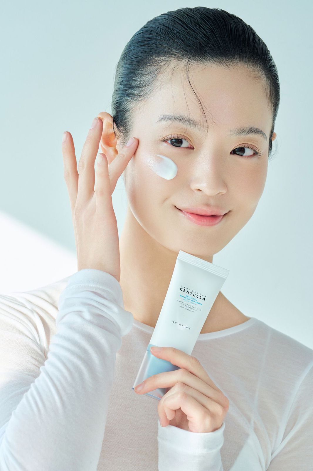 Centella Hyalu-Cica Water-Fit Sun Serum SPF50+ PA++++